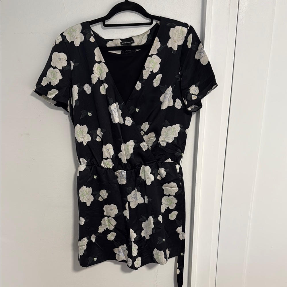 CLUB MONACO | Silk Printed Romper